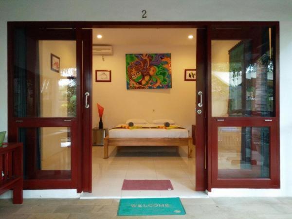 Aaliku Bungalows Τζίλι Τραγουανγκάν Εξωτερικό φωτογραφία