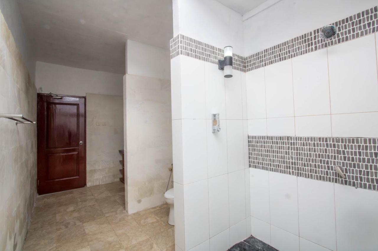 Aaliku Bungalows Τζίλι Τραγουανγκάν Εξωτερικό φωτογραφία