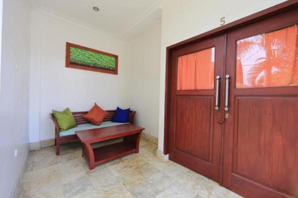 Aaliku Bungalows Τζίλι Τραγουανγκάν Εξωτερικό φωτογραφία