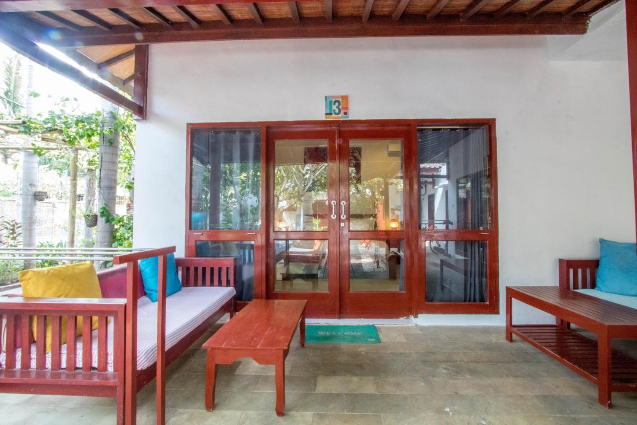 Aaliku Bungalows Τζίλι Τραγουανγκάν Εξωτερικό φωτογραφία